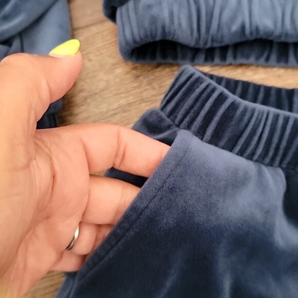 Old Navy Set - Picture 4 of 4